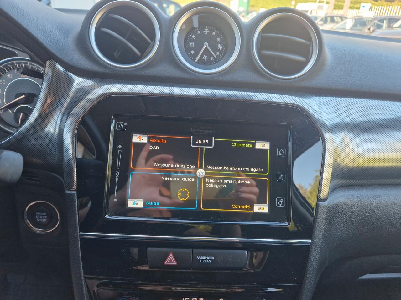 Suzuki Vitara 1.4 Hybrid Top