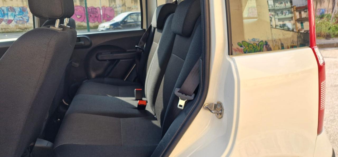 Fiat Panda 1.2 Emotion