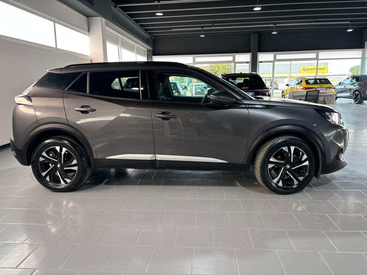 Peugeot 2008 PureTech 100 S&S Allure Pack