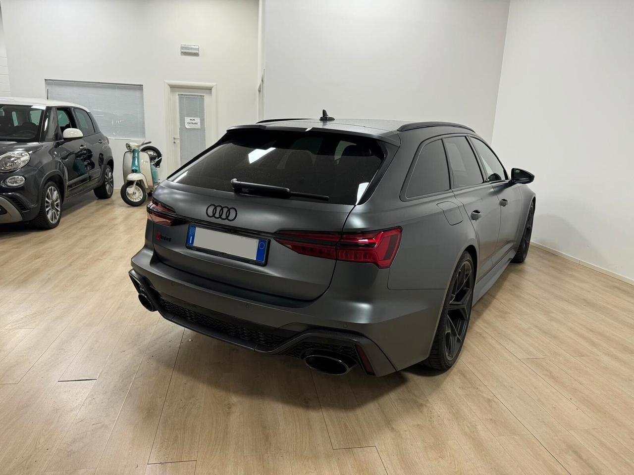Audi RS6 RS 6 Avant 4.0 TFSI V8 quattro tiptronic Performance