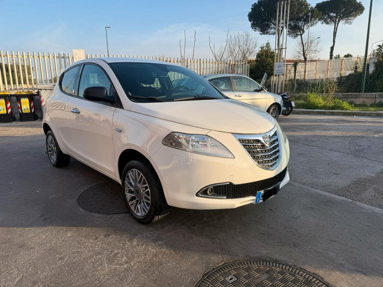 Lancia Ypsilon 0.9 TwinAir METANO 2013