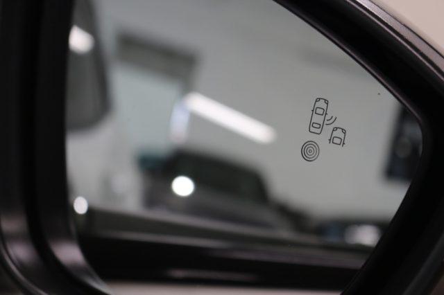 PEUGEOT 2008 BlueHDi 130 S&S EAT8 GT Line"PARI NUOVO"