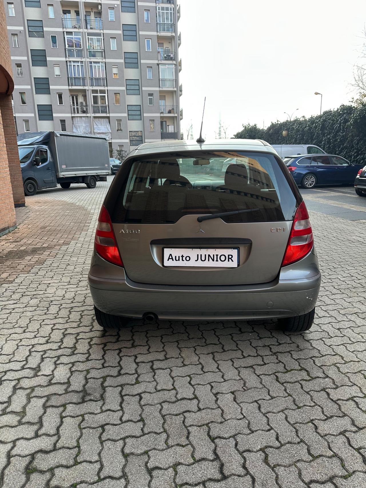 Mercedes-benz A 160 CDI BlueEFFICIENCY Elegance