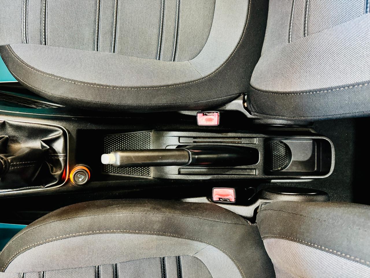 Fiat Punto 1.3 Mjt 95 CV 5 porte Distribuz. Nuova