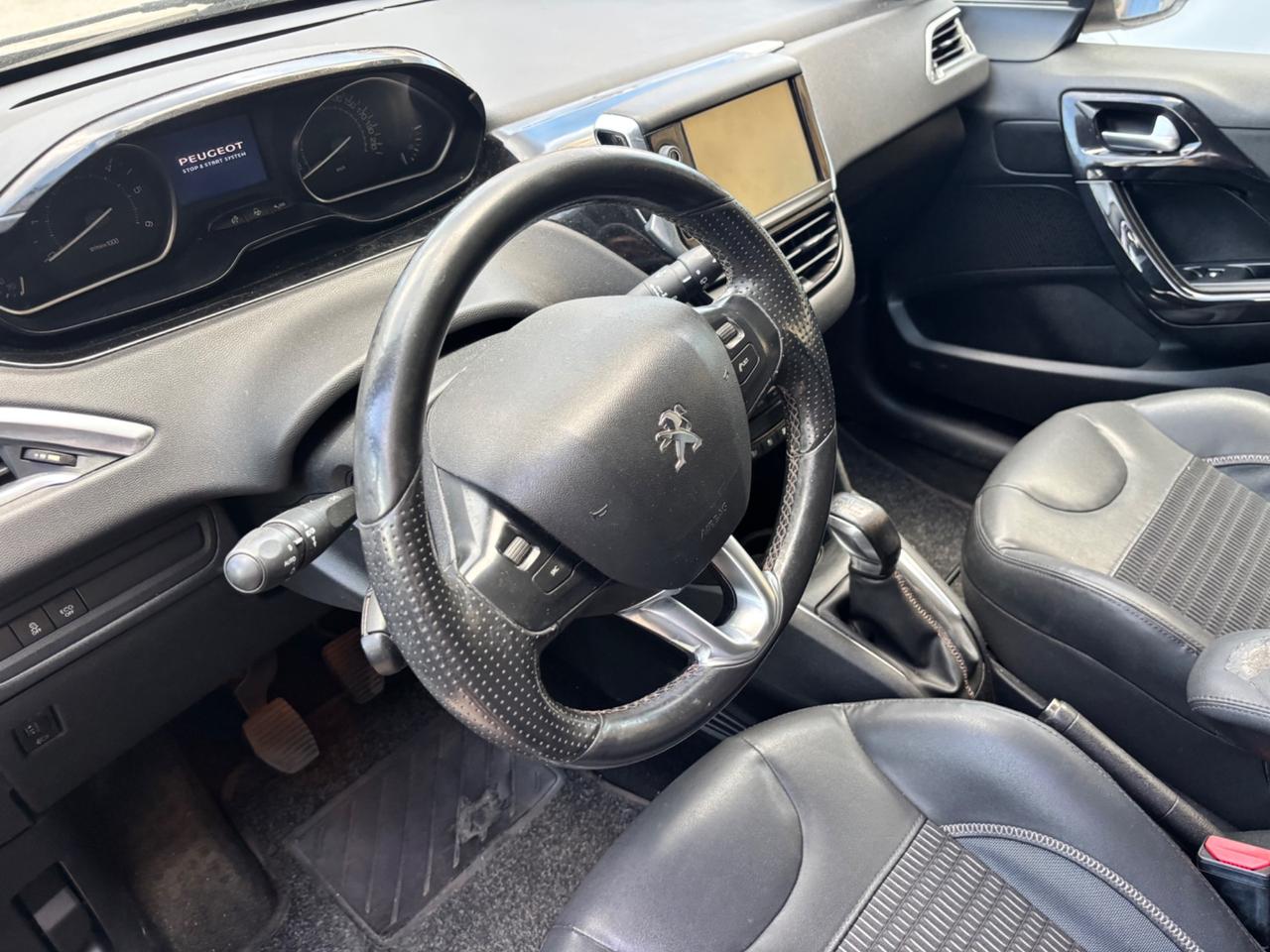 Peugeot 208 1.6 e-HDi 92 CV Stop&Start 3 porte Allure