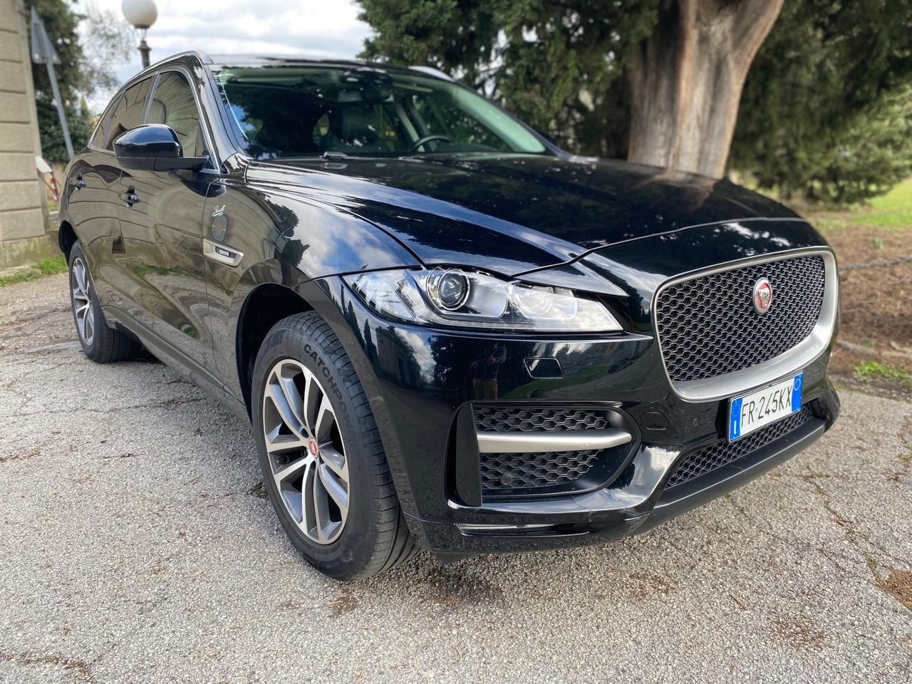 Jaguar F-Pace 2.0 D 180 CV AWD aut. R-Sport TETTO APRIBILE