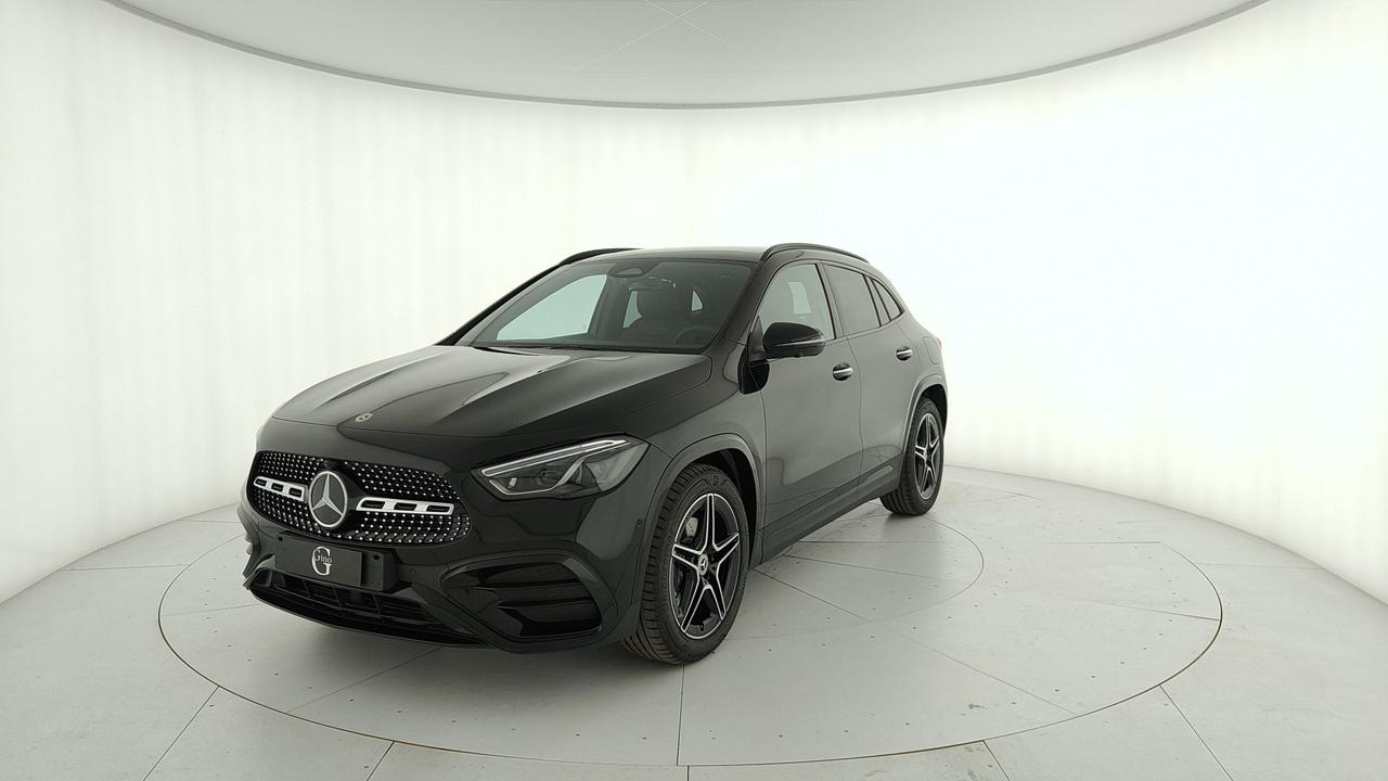 Mercedes-Benz GLA 200 d automatic