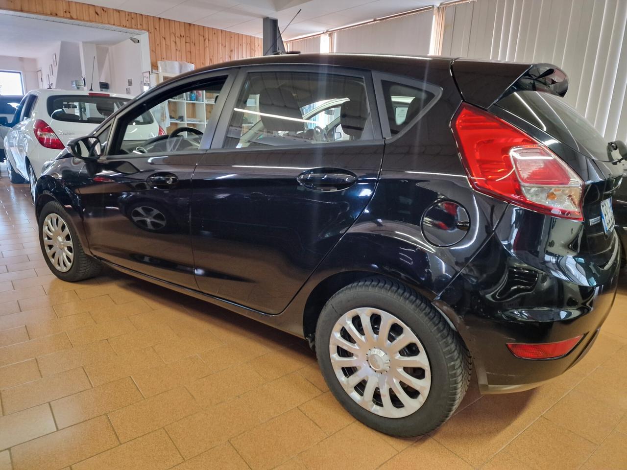 Ford Fiesta 1.5 TDCi 75CV 5 porte Titanium