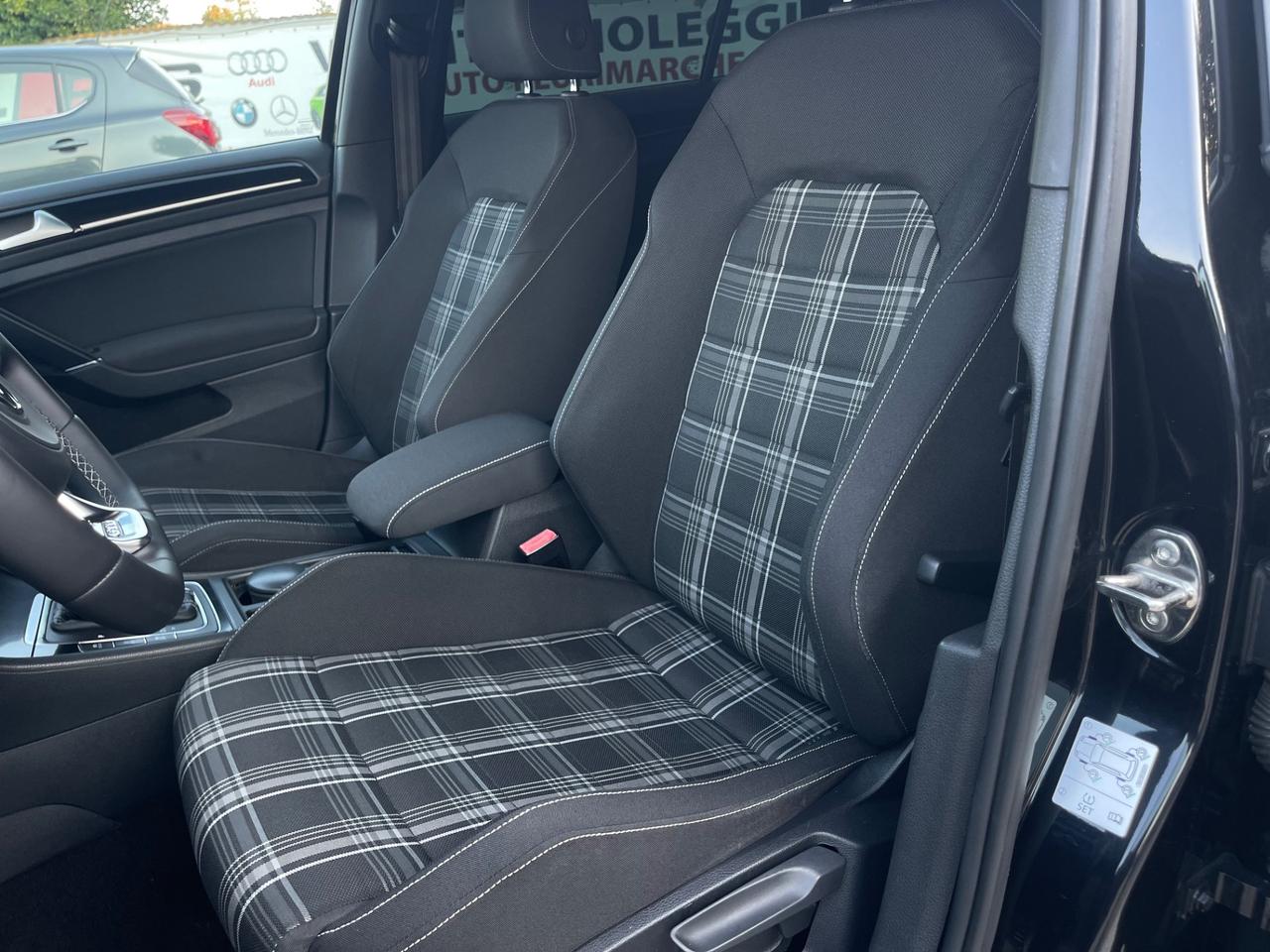 Volkswagen Golf 7 GTD DSG 2.0 TDI 184cv”MOTORE 18.000KM”