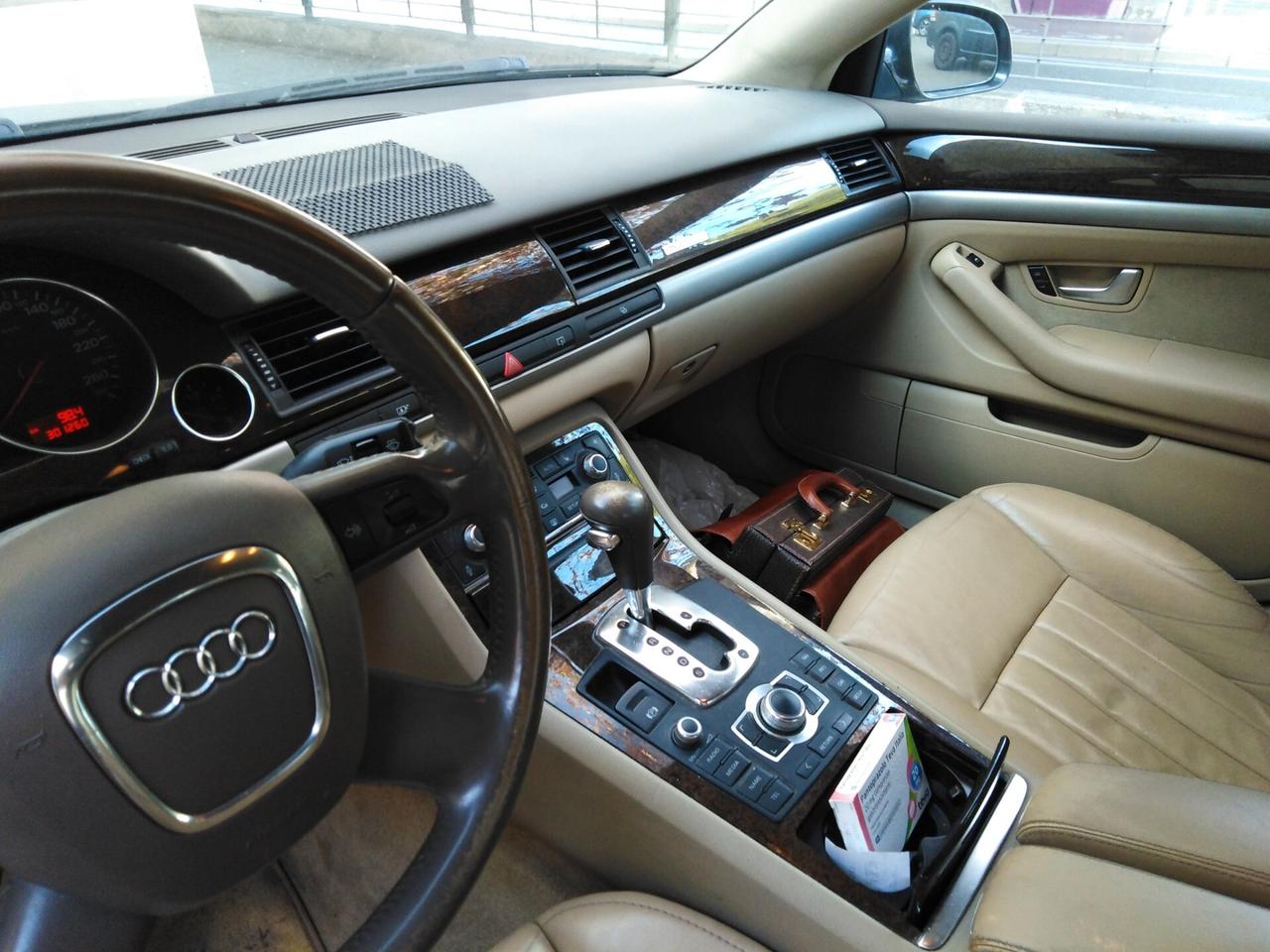 Audi A8 3.0 V6 TDI F.AP. quattro tiptronic