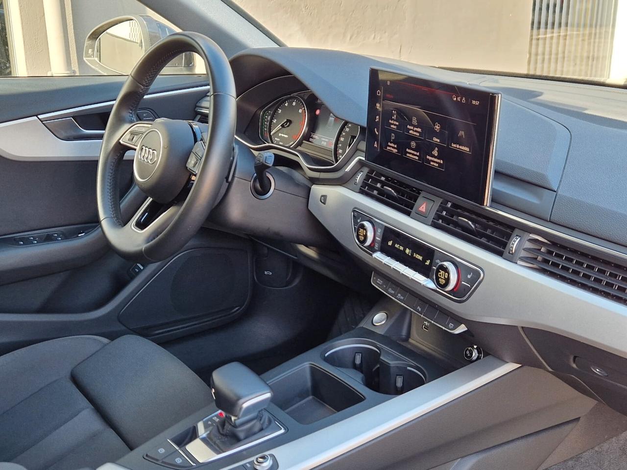 Audi A4 Avant 40 g-tron S tronic