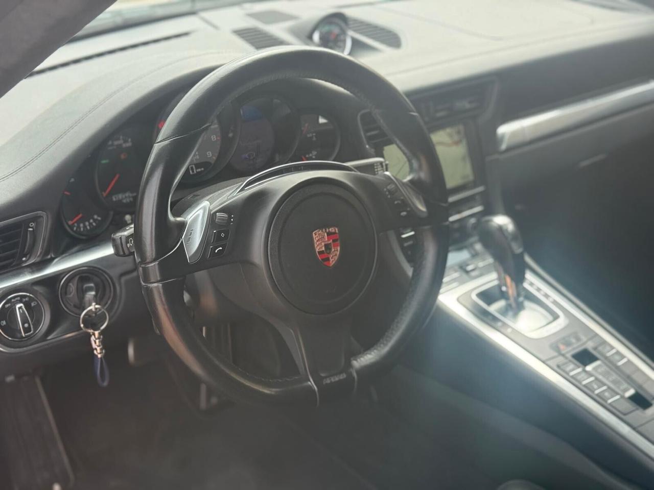 Porsche 911 3.8 Carrera 4S Coupé