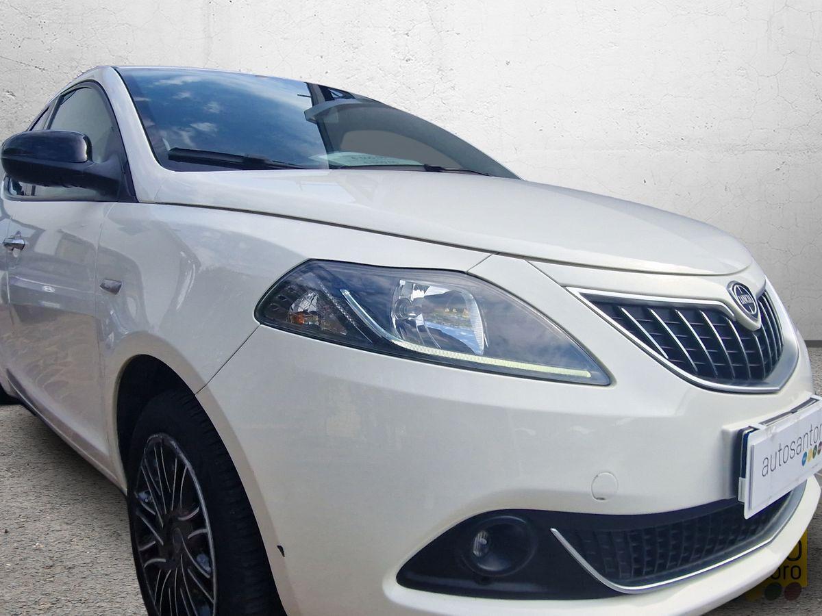 LANCIA YPSILON 1.0 IBRIDO GOLD
