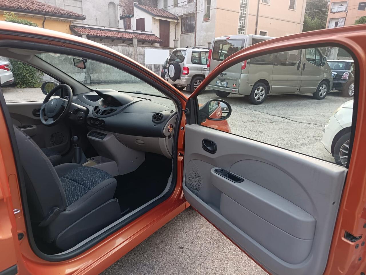 Renault Twingo 1.2 8V Dynamique