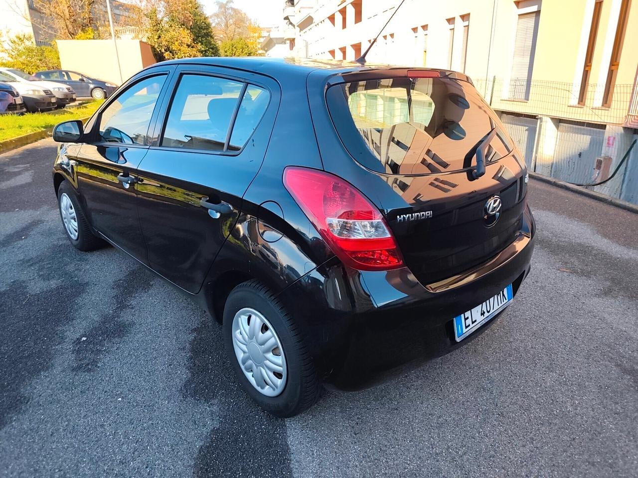 Hyundai i20 1.2 Benz Euro 5 5 porte