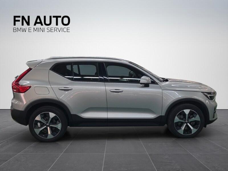 VOLVO XC40 (2017-->) XC40 B3 automatico Core