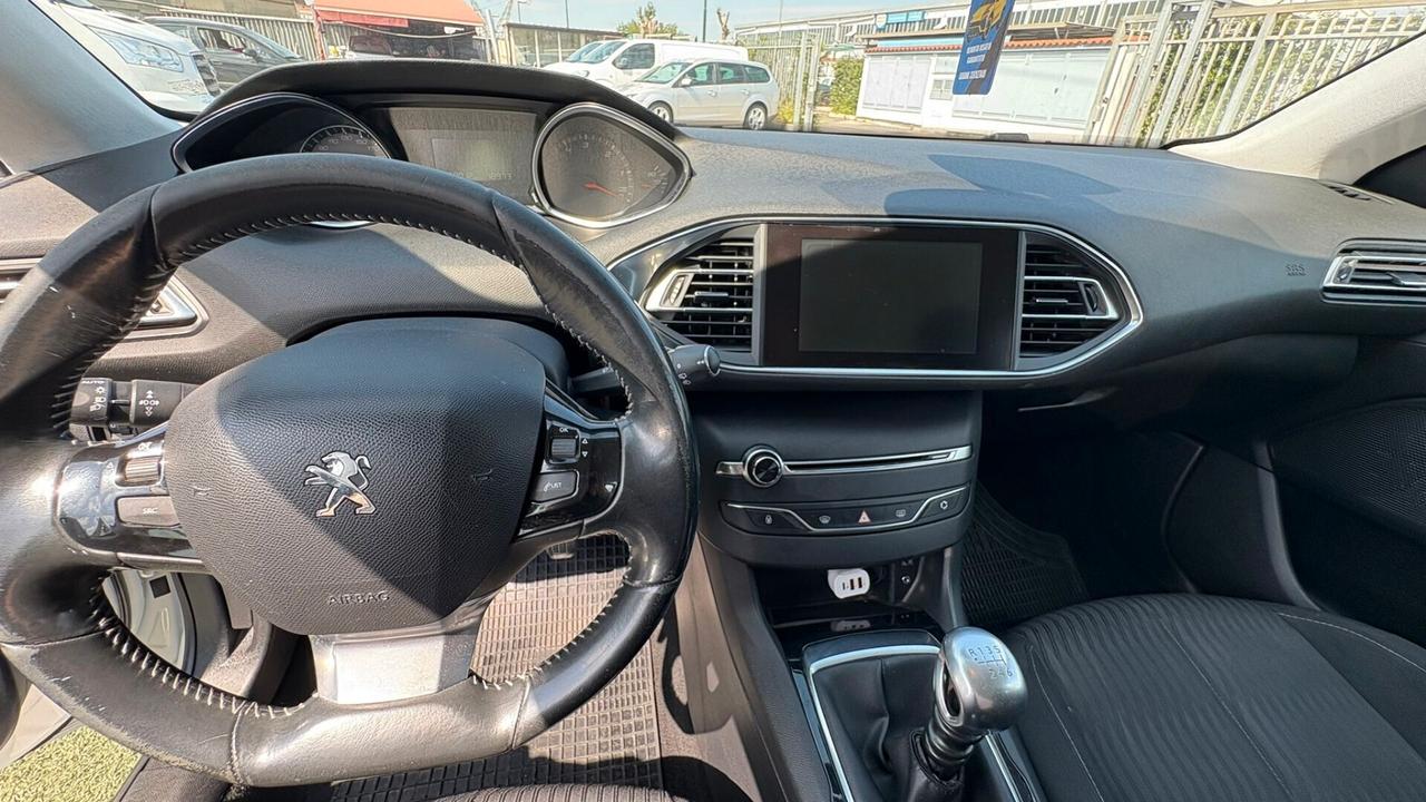 Peugeot 308 1.6 E-HDI LB9HCG | DIESEL DV6C-9HC-9H05 CC 1560 CV 116 KW 85 BERLINA, 5 p