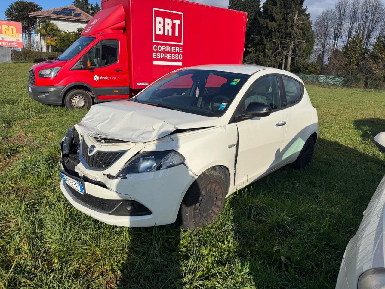 Lancia Ypsilon 1.0 FireFly 5 porte S&S Hybrid Ecochic Silver