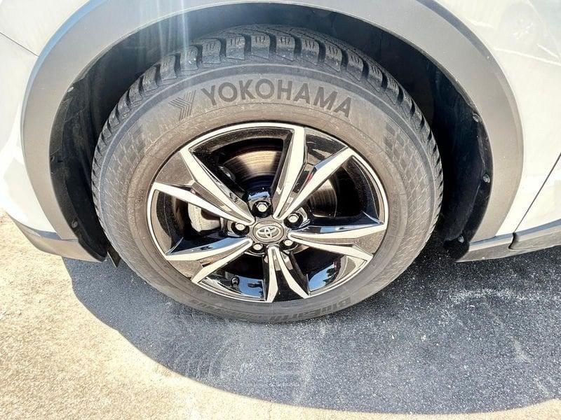 Toyota C-HR Hybrid 1.8H 122cv E-CVT Active
