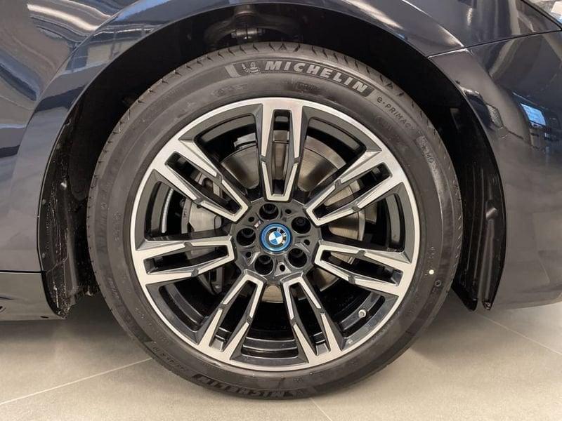 BMW i5 BMW EDRIVE40 BERLINA