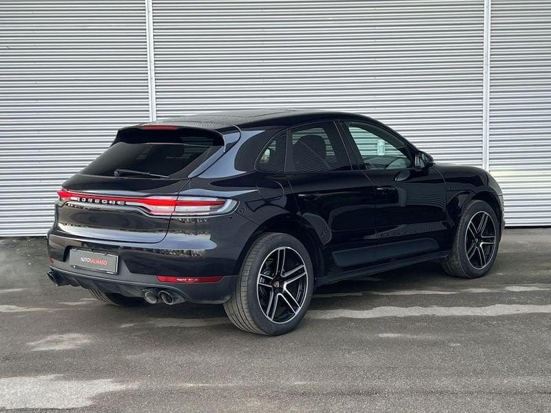 Porsche Macan 2.0 245cv