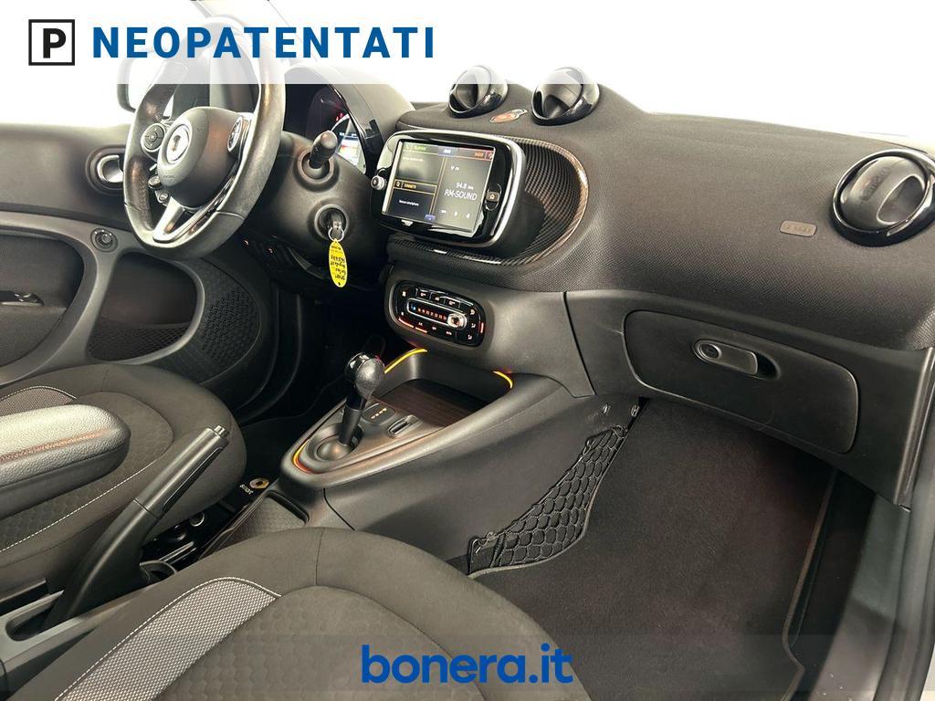 Smart fortwo 22kW EQ mattrunner