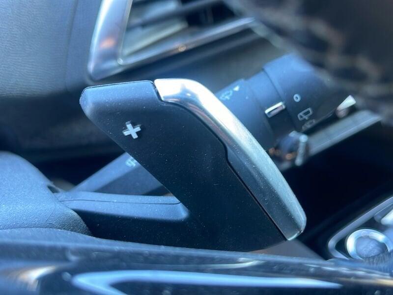 Peugeot 5008 1.5 bluehdi Allure Pack s&s 130cv eat8