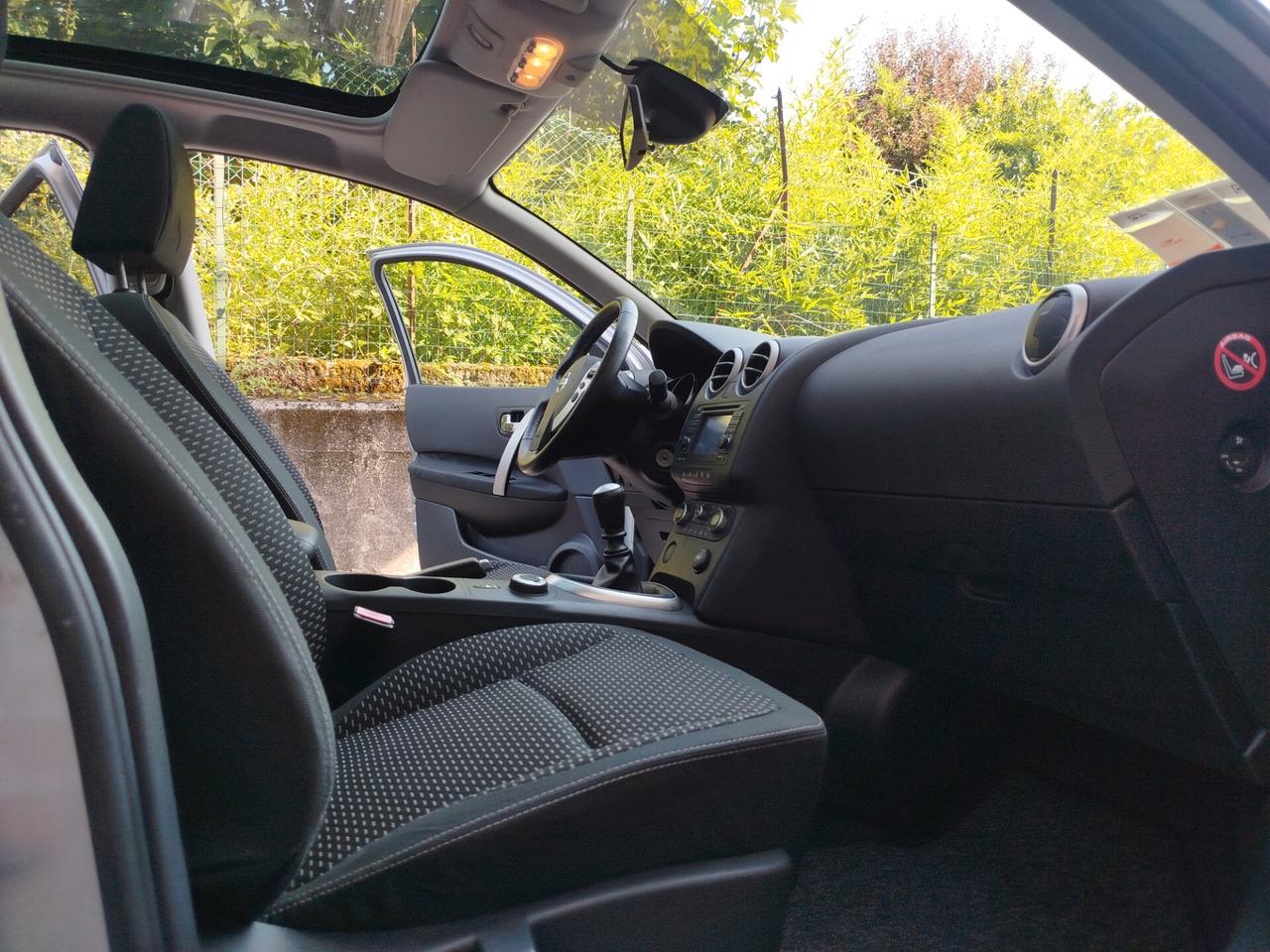 Nissan Qashqai 2.0 BENZINA 140cv 4x4 / 69.000km