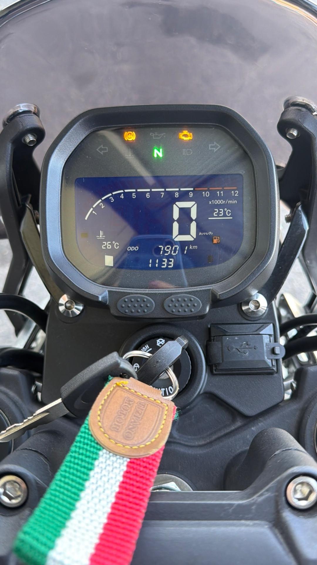 Voge Trofeo 300