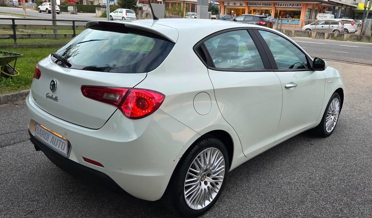 Alfa Romeo Giulietta 1.4 Turbo 105 CV Progression