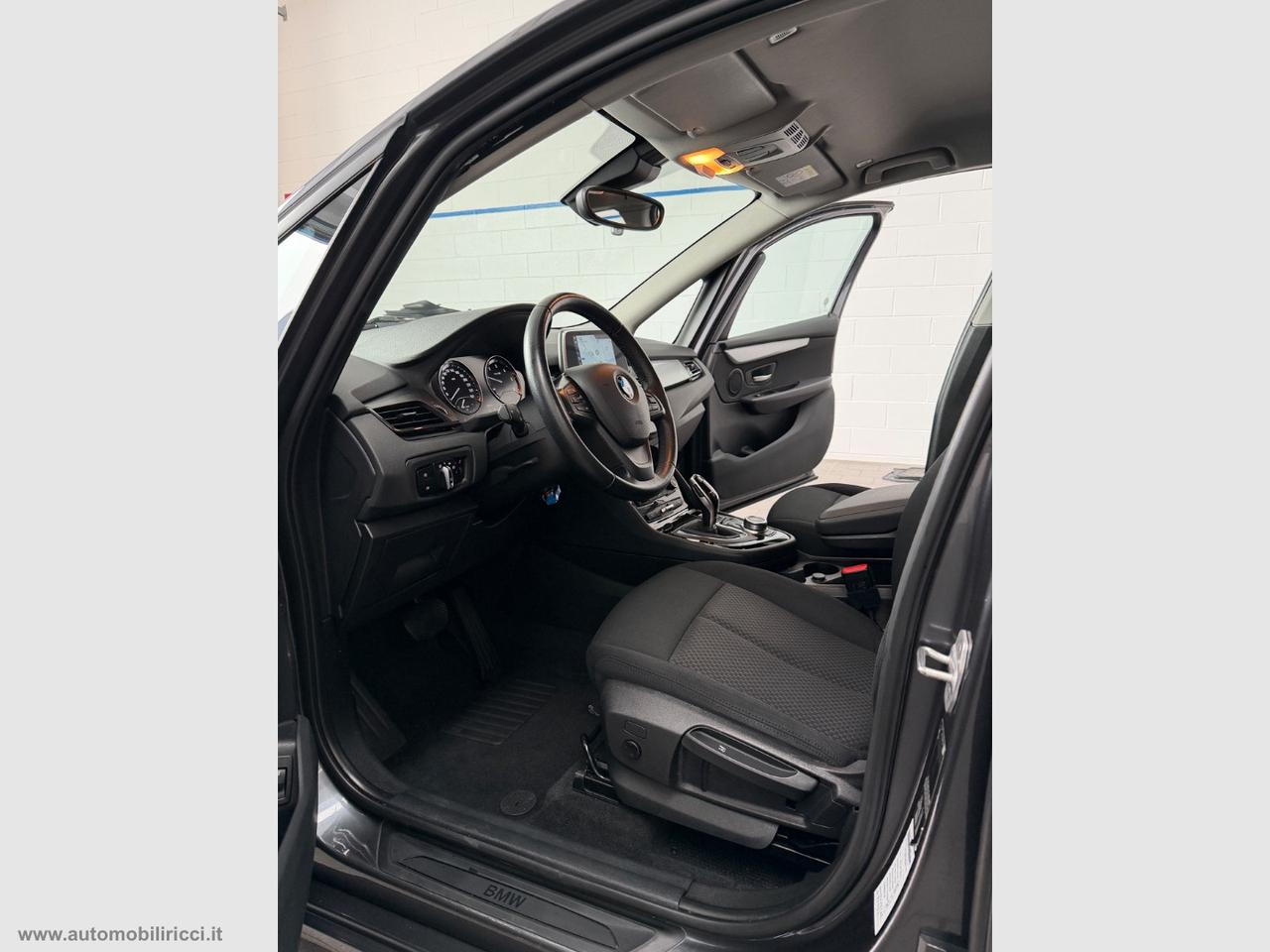 BMW 216d Active Tourer Advantage