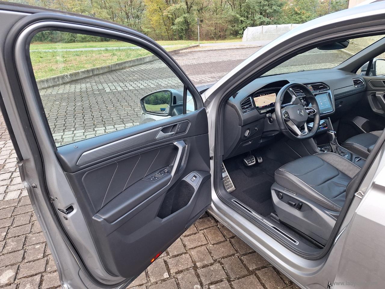 VOLKSWAGEN Tiguan Allsp. 4MOTION R-LINE TETTO PELLE
