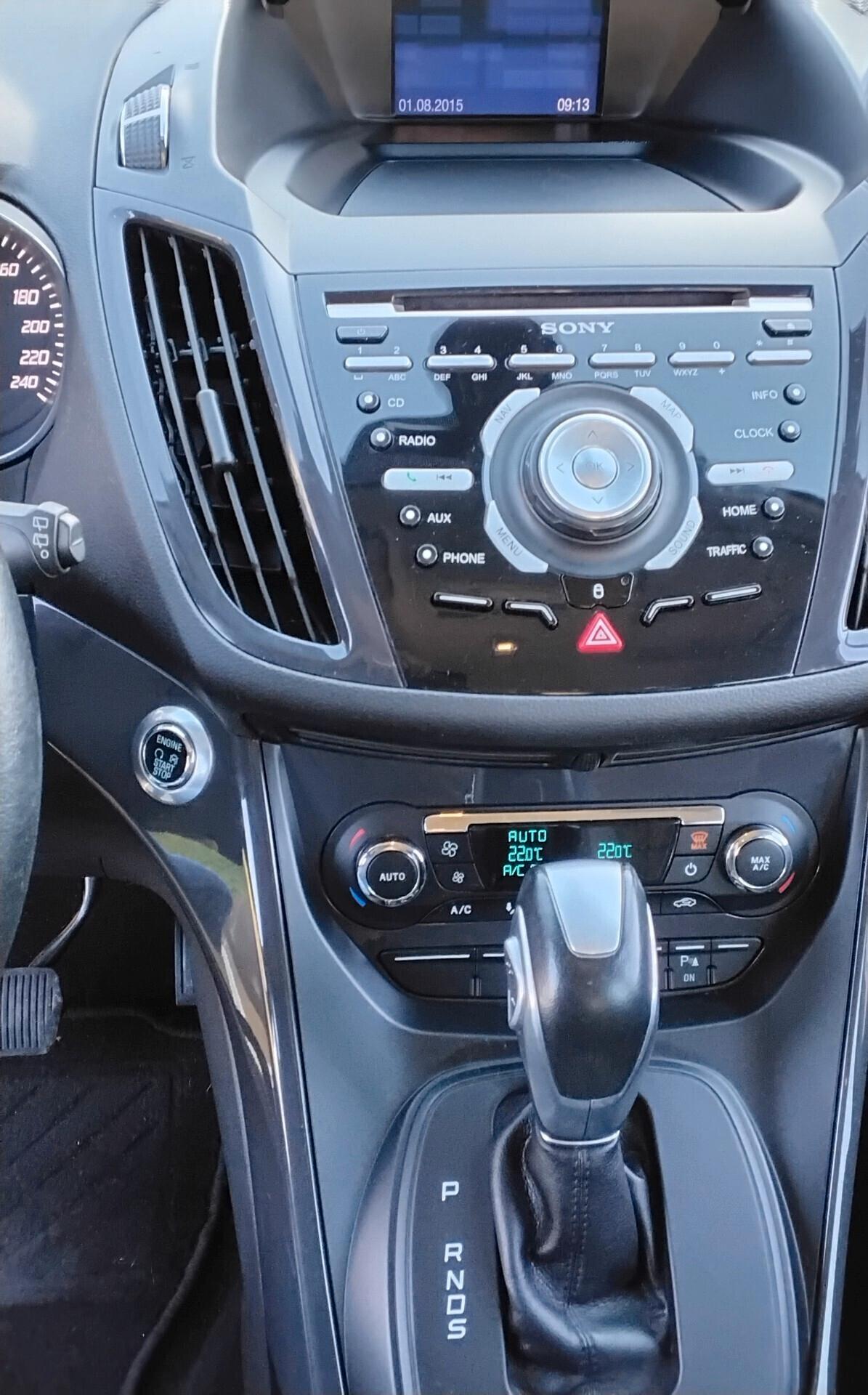 Ford Kuga 2.0 TDCI 150 CV S&S 4WD Powershift Titanium