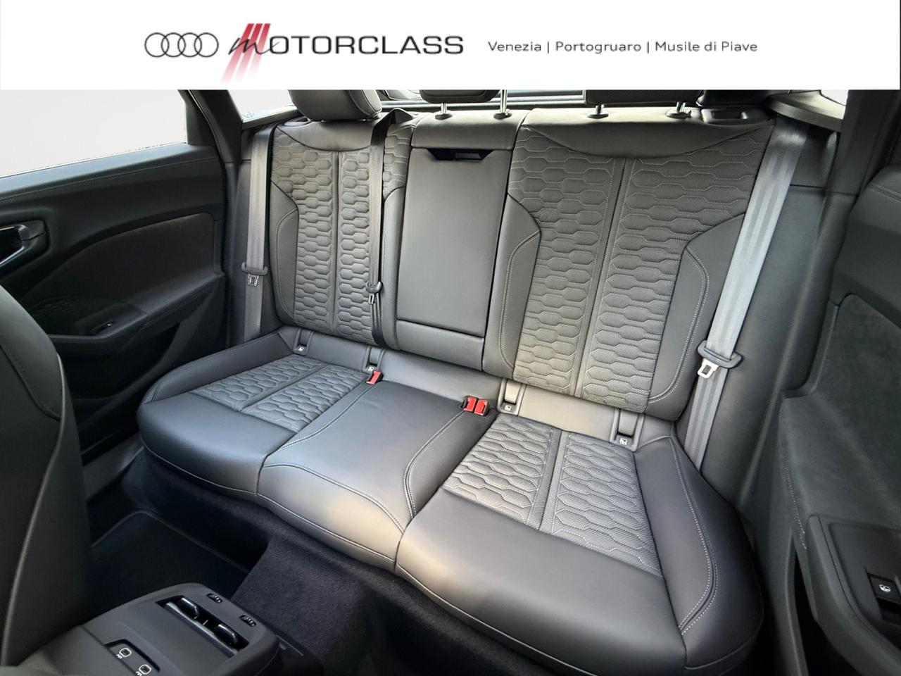 Audi RS5 berlina 2.9 v6 phev 639cv performance tiptronic