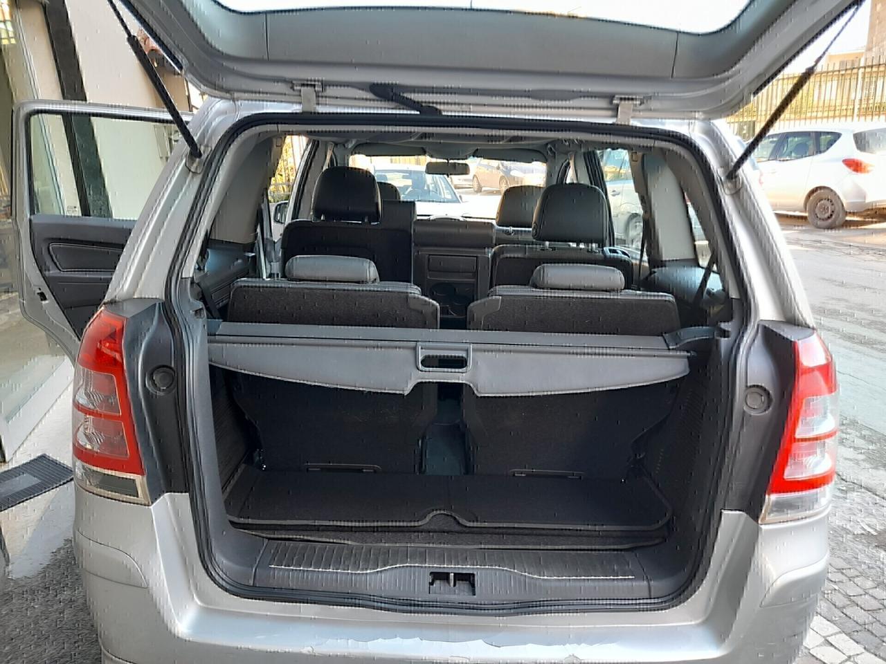 Opel Zafira 1.6 16V ecoM 94CV Cosmo