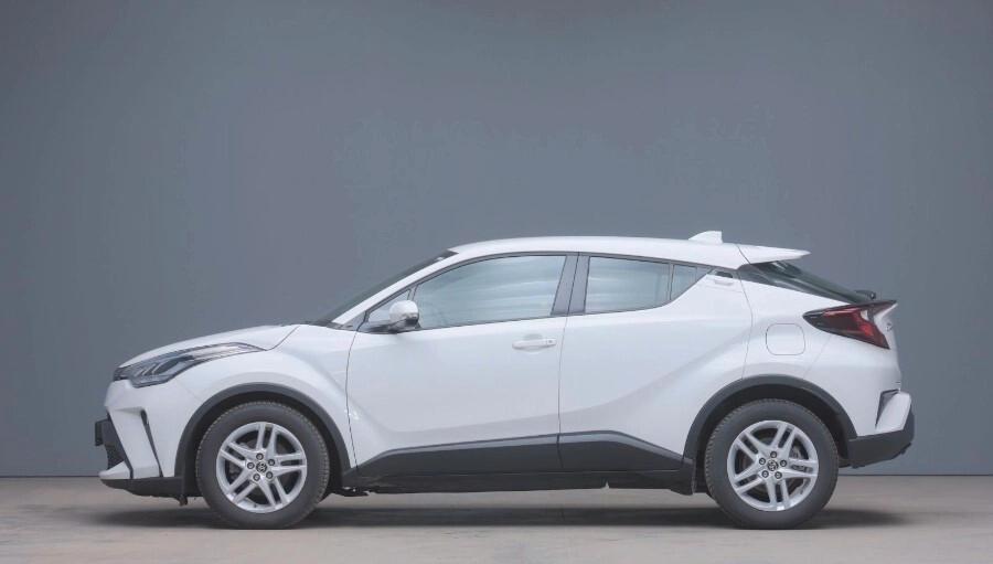 Toyota C-HR 1.8 Hybrid E-CVT Business