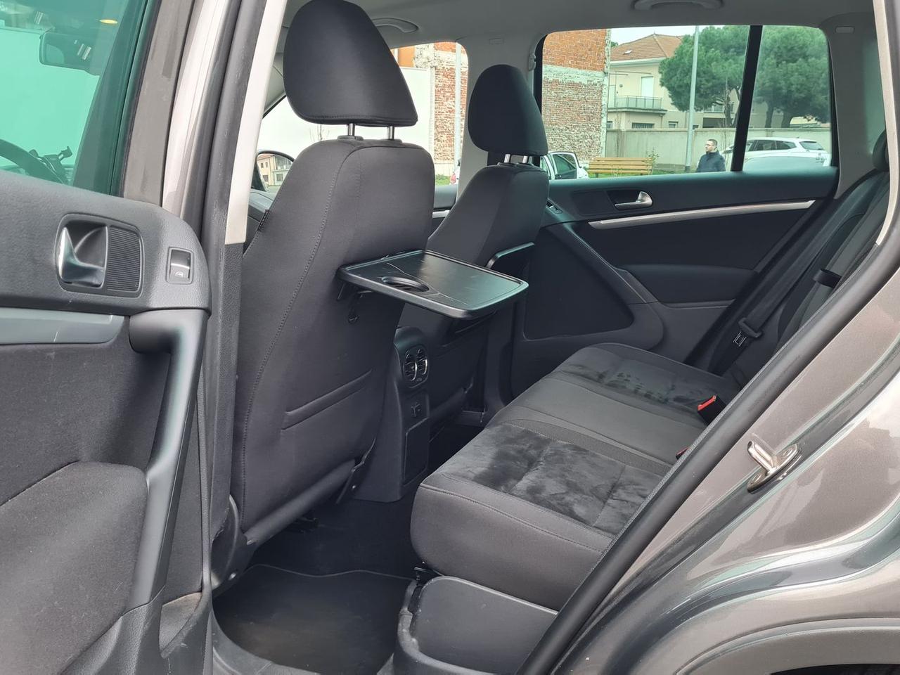 Volkswagen Tiguan 2.0 TDI BlueMotion Sport S #9743