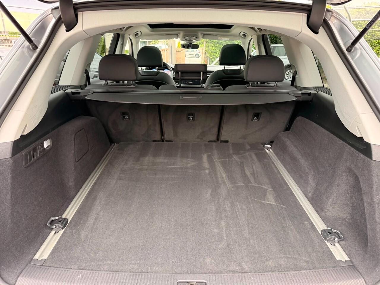 Audi Q7 55 TFSI quattro tiptronic Business