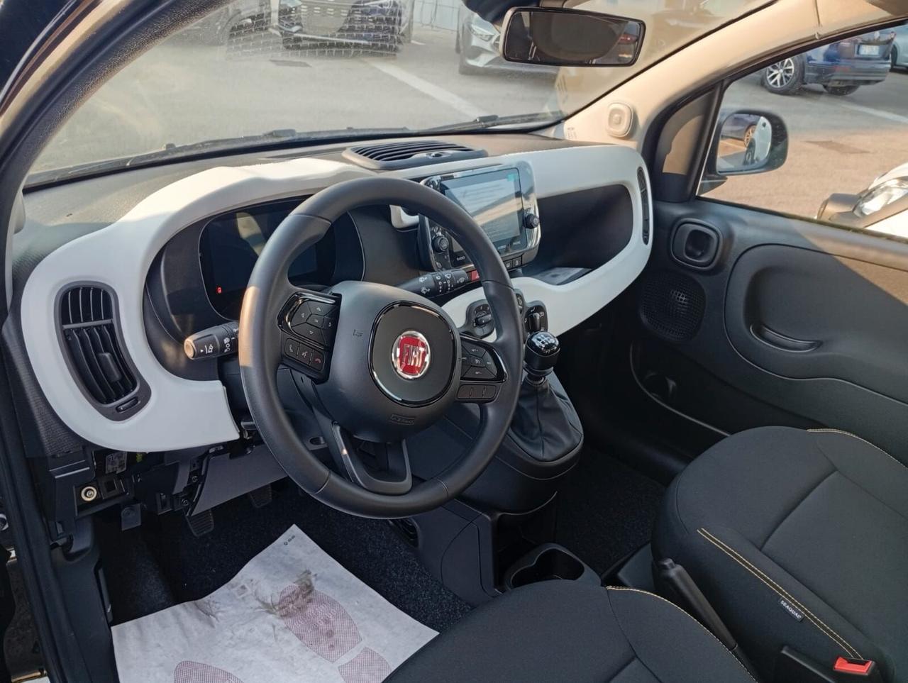 Fiat Panda Pandina 1.0 FireFly 65 CV Hybrid Cross