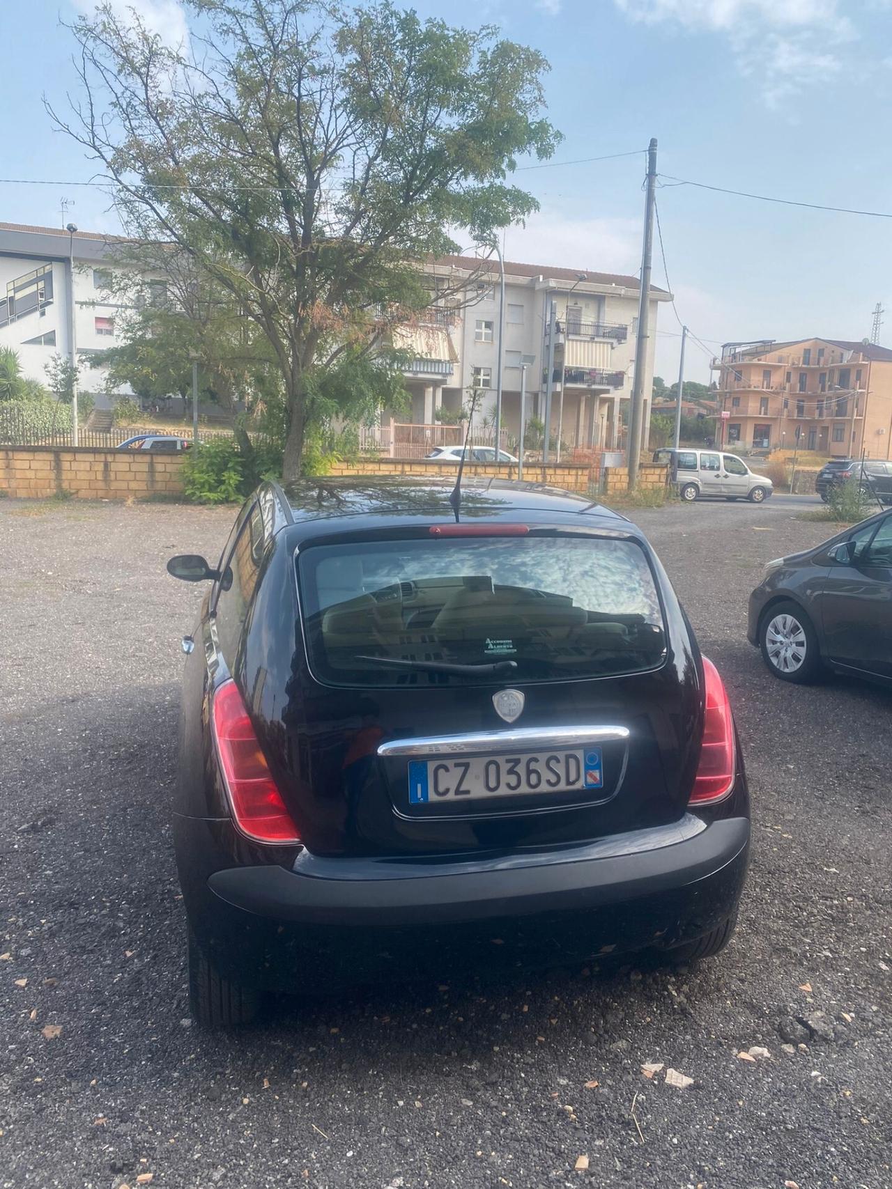 Lancia Ypsilon 1.3 Multijet 16V Platino