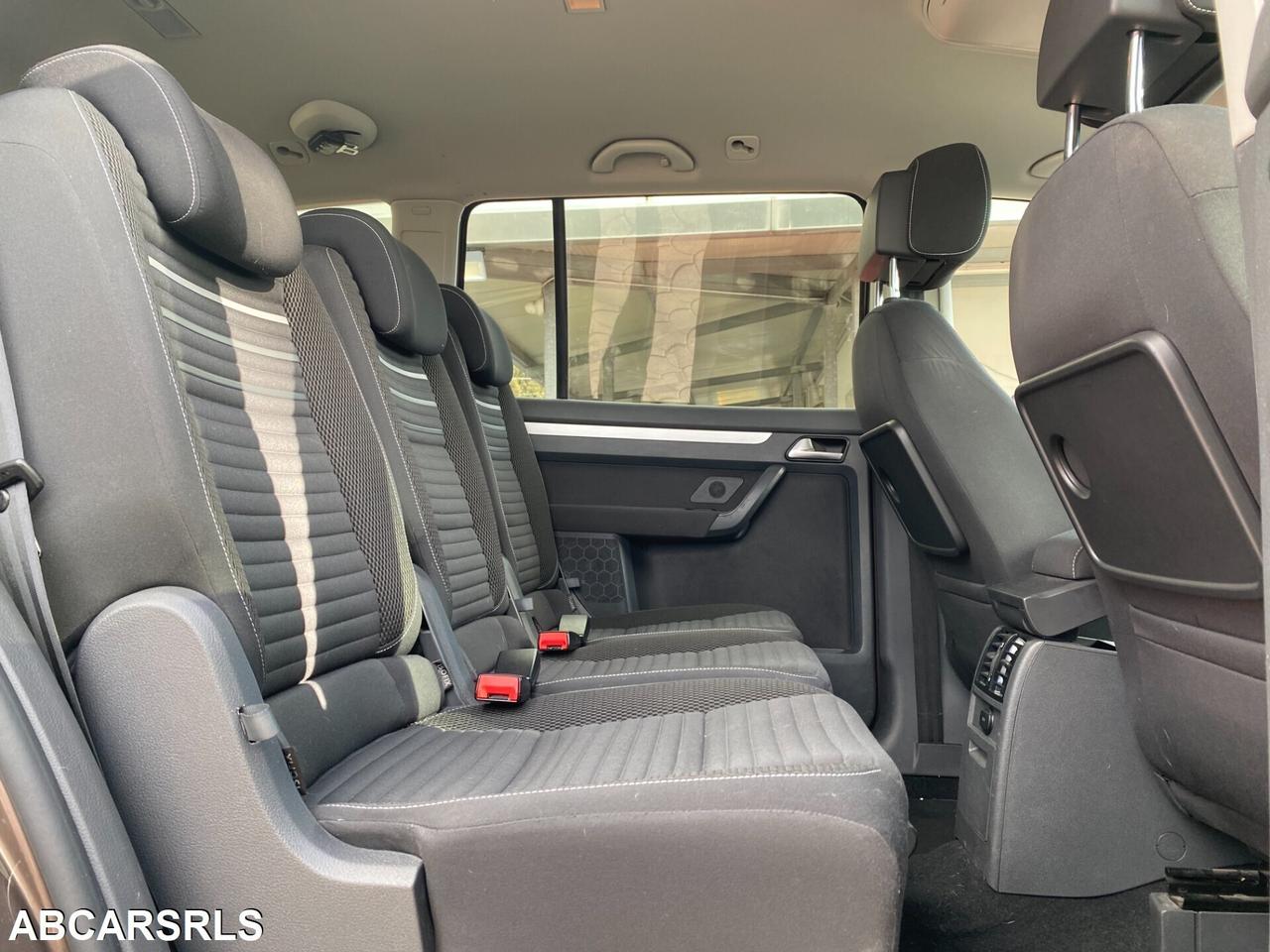 VOLKSWAGEN - Touran - 1.6 TDI Trendline BMT - FINA