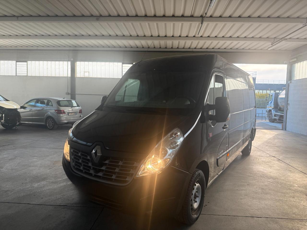 Renault MASTER 2.3 FURGONE TETTO ALTO
