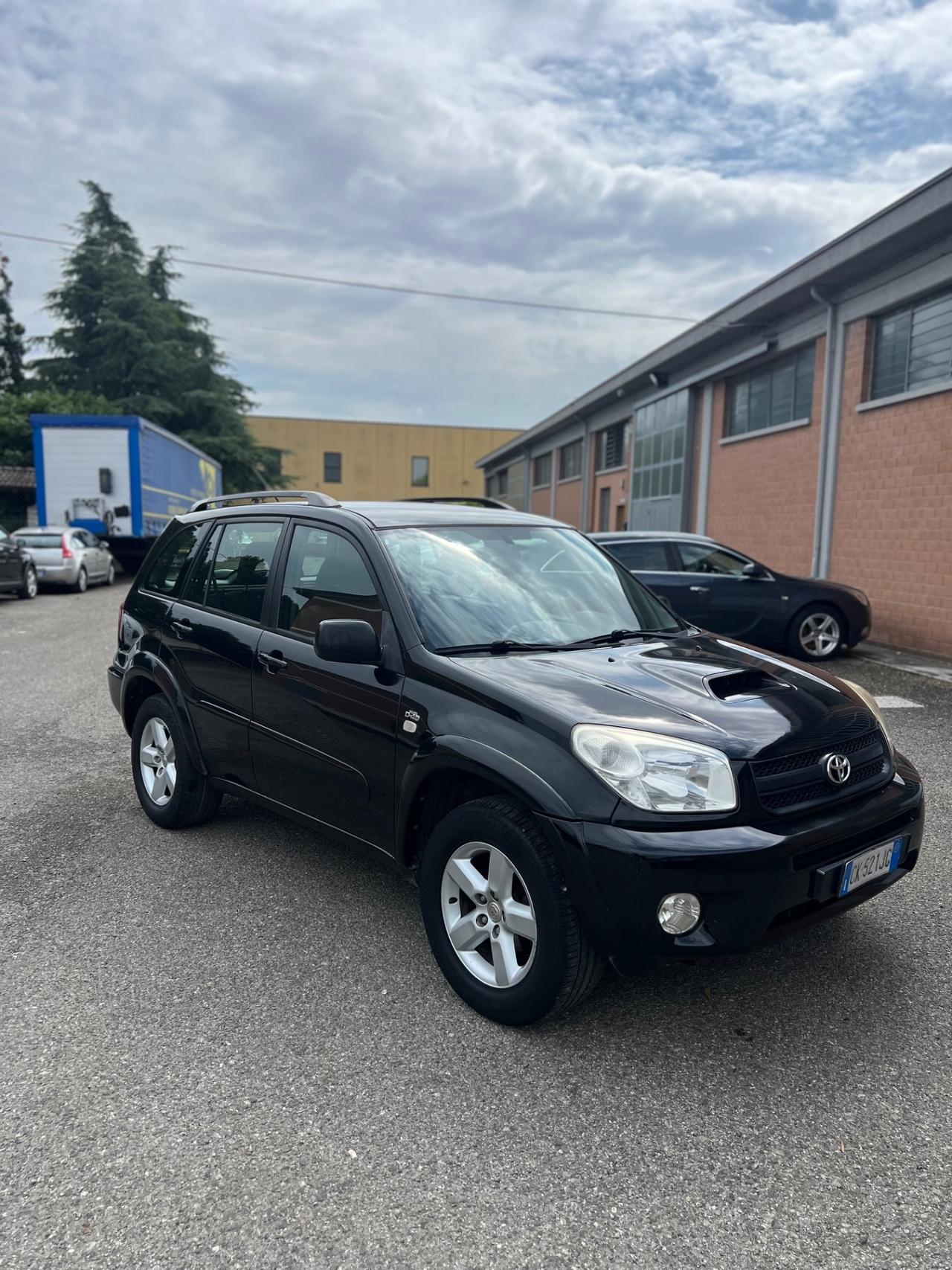 Toyota RAV4 2.0 / Gancio Traino