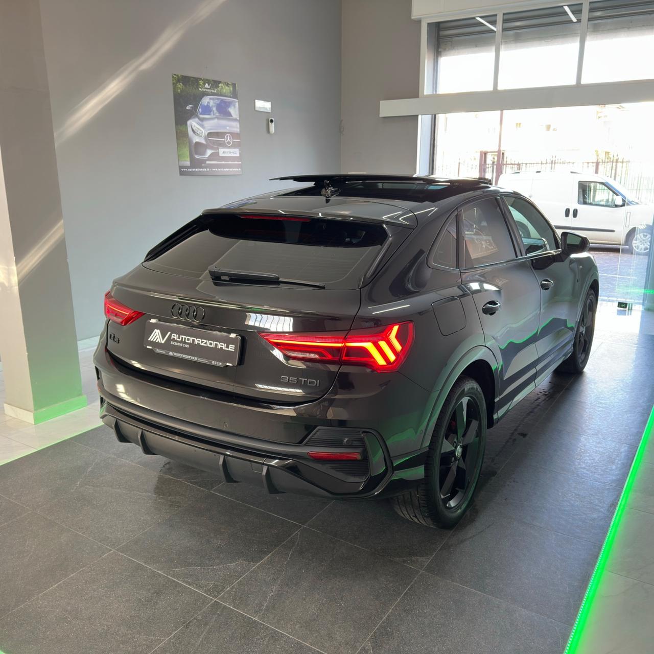 Audi Q3 Sportback 35 TDI S-Tronic S-Line Edition Identity Black