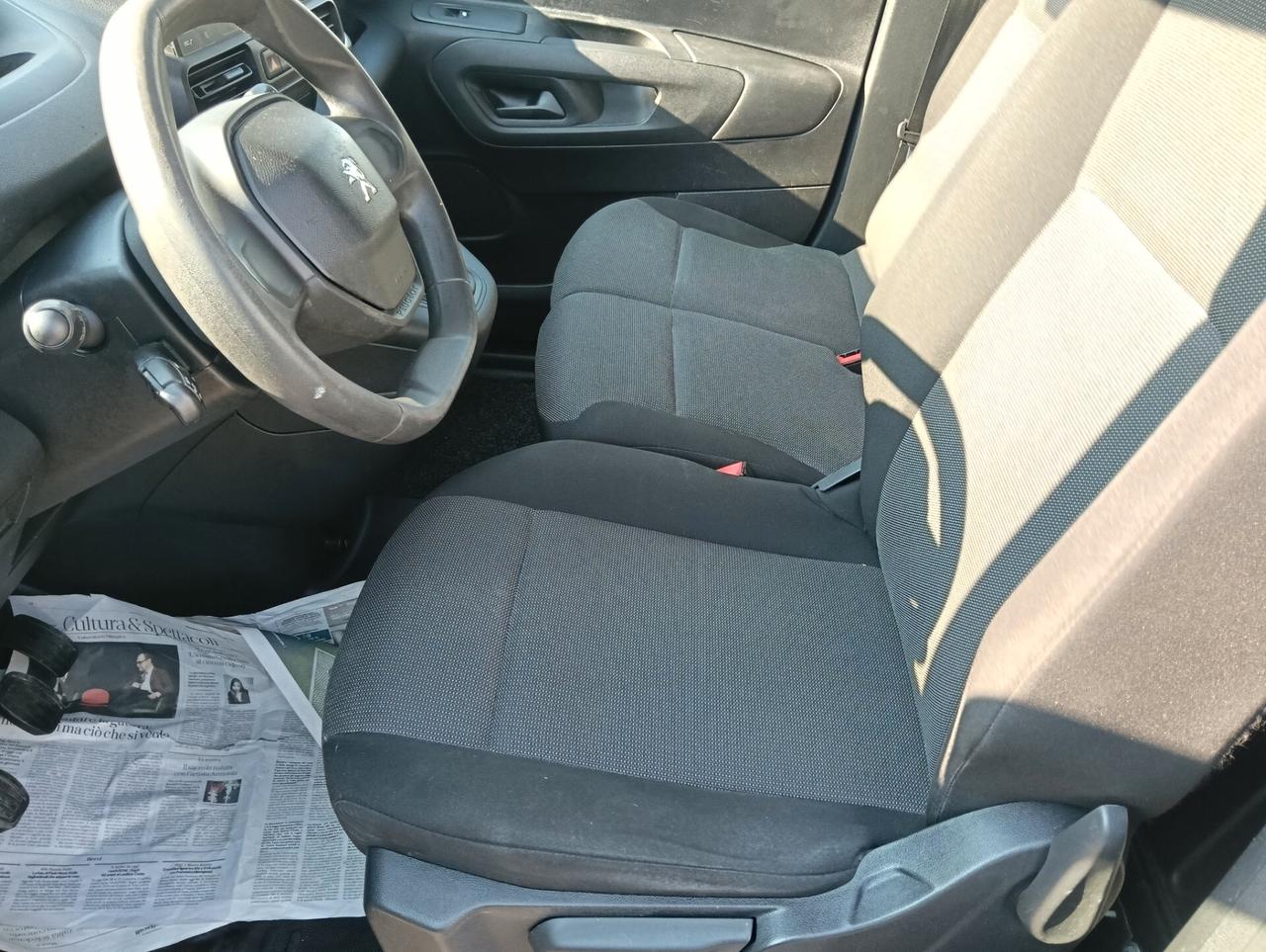 Peugeot Partner BlueHDi 100. Maxi