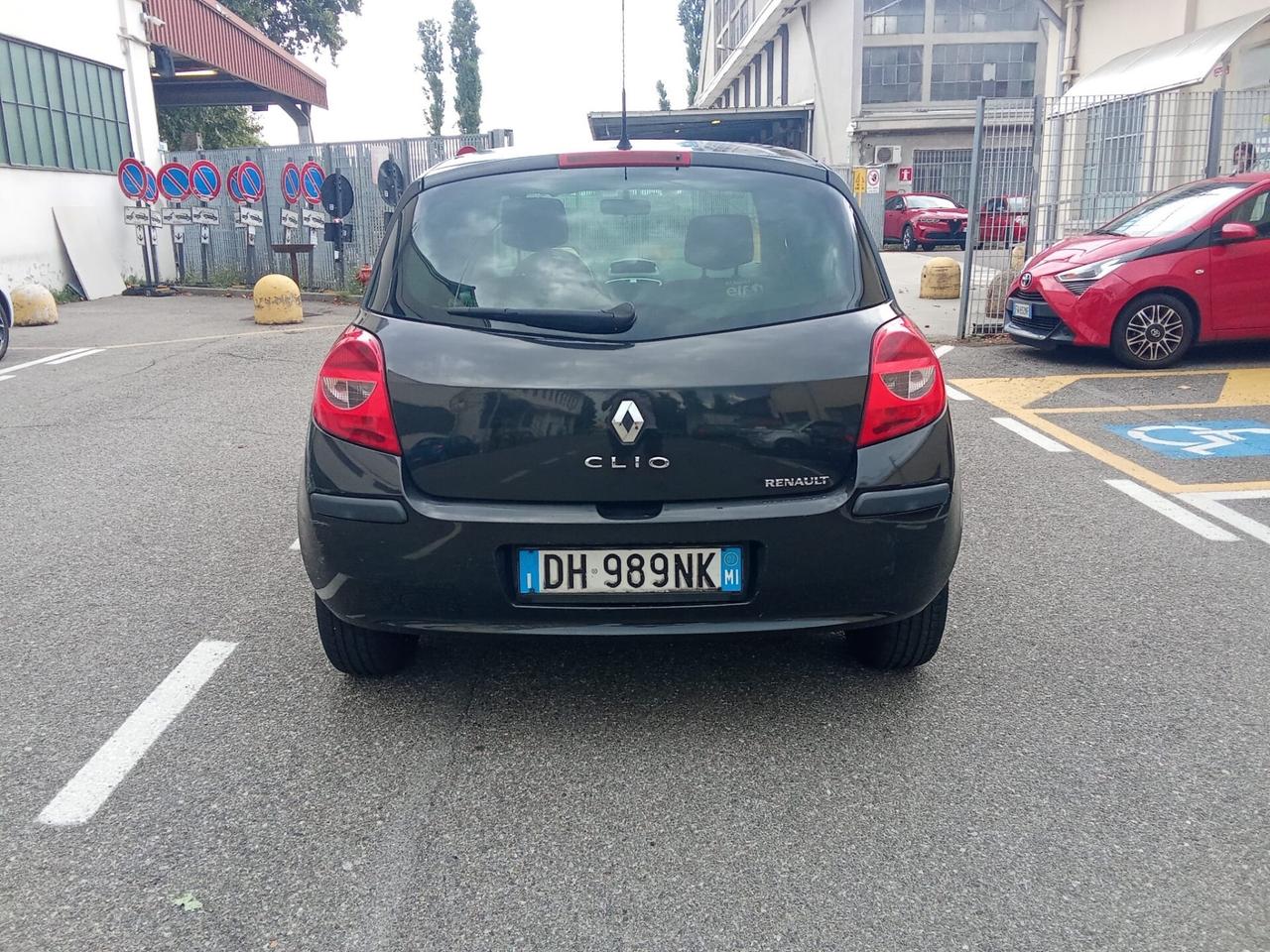 Renault Clio 1.2 16V 5 porte Rip Curl