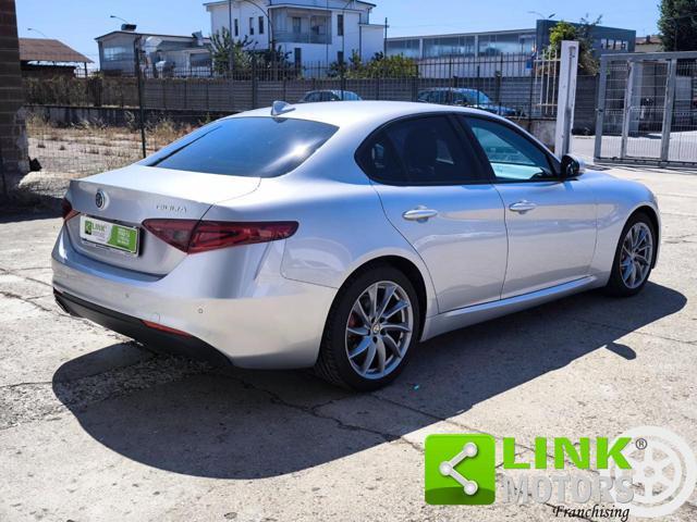 ALFA ROMEO Giulia 2.2 Turbodiesel 160 CV AT8 Sprint