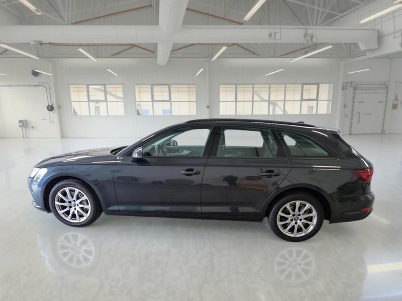AUDI A4 AVANT 2.0 40 TDI BUSINESS S TRONIC STATION WAGON