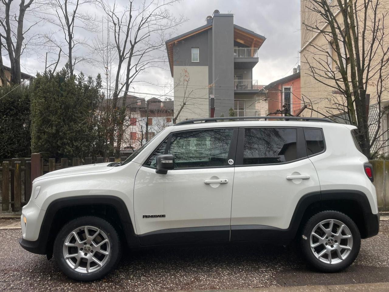 JEEP RENEGADE 4x4 2.0 MJT 140CV 6M LIMITED TETTO PANORAMICO