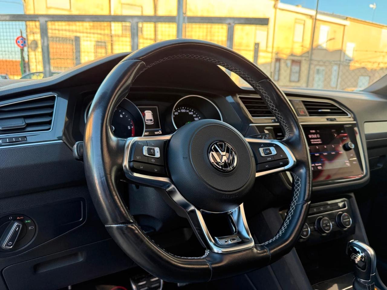 Volkswagen Tiguan 2.0 TDI 150CV R-LINE DSG